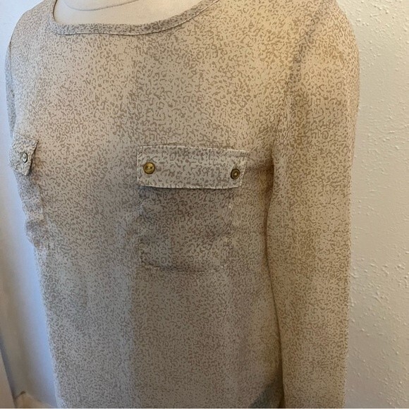 Dex Sheer Beige Animal Print Long Sleeve Blouse Small - Picture 3 of 9